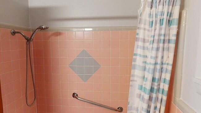 Building Photo - 118 Bellamy Cir