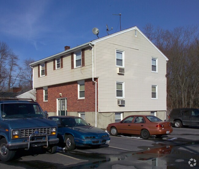 997 Broadway 997 Broadway Raynham MA 02767 Apartment Finder