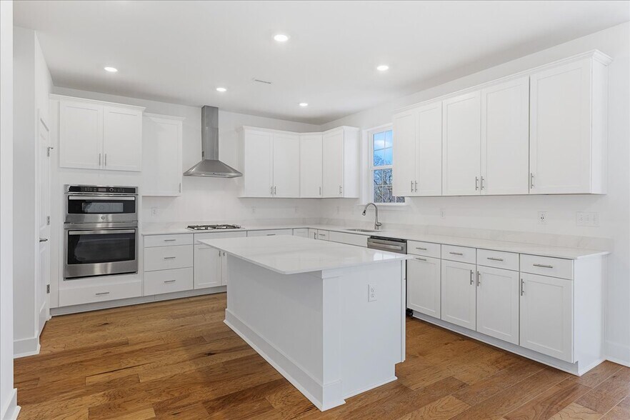 Building Photo - 15 Jacob Francis Way