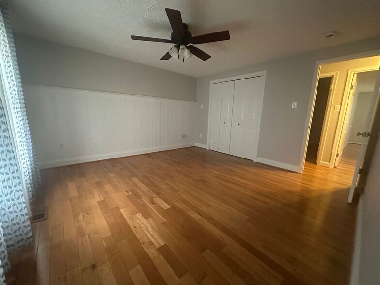 Building Photo - 804 Mason Rd