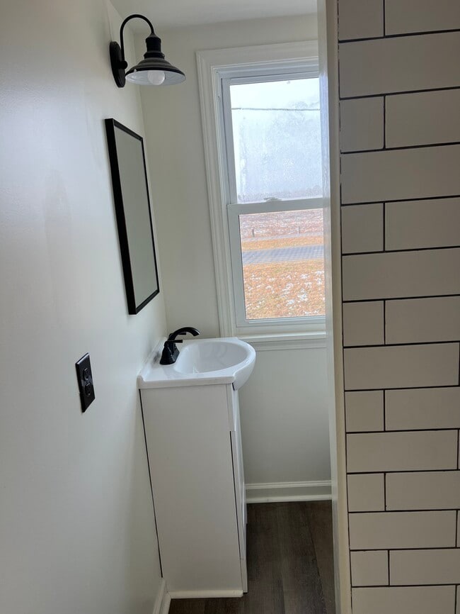 Building Photo - 1859 US-158