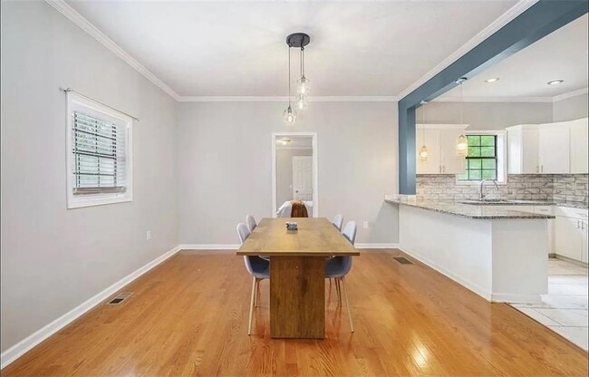 Building Photo - 411 Dorsey Rd