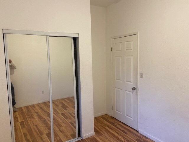 Building Photo - 1492 W 27th St