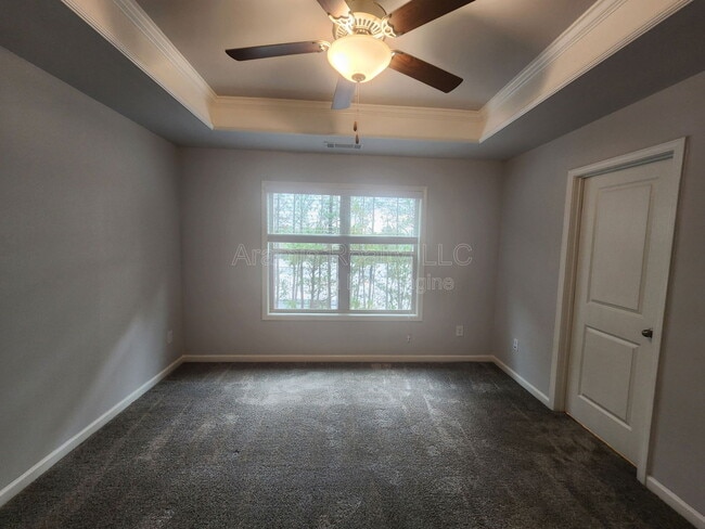 Building Photo - 5268 Pinnacle Walk