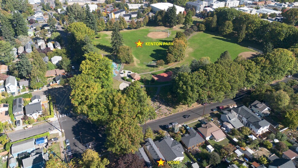 Building Photo - 2436 N Kilpatrick St