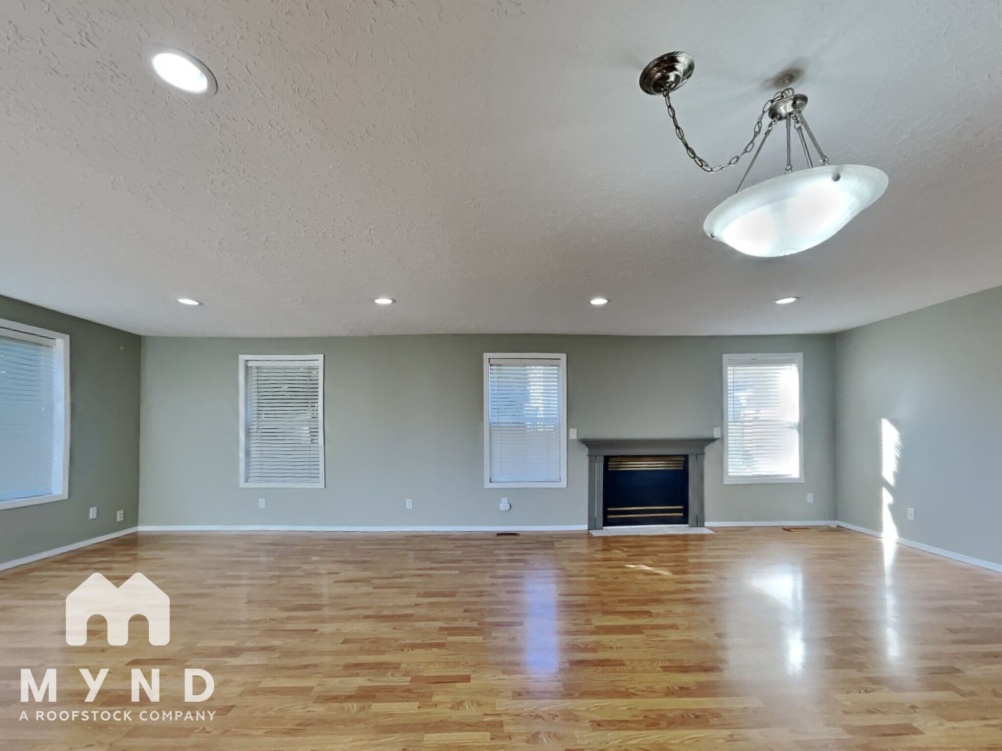 Building Photo - 2711 NE 154th Ct