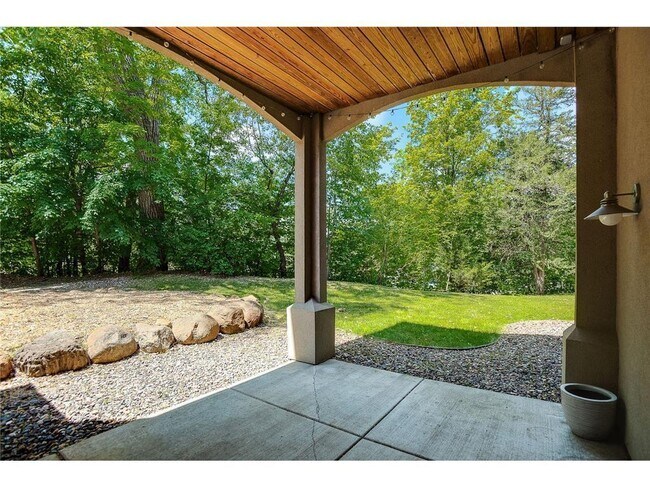 Building Photo - 21892 Byron Cir