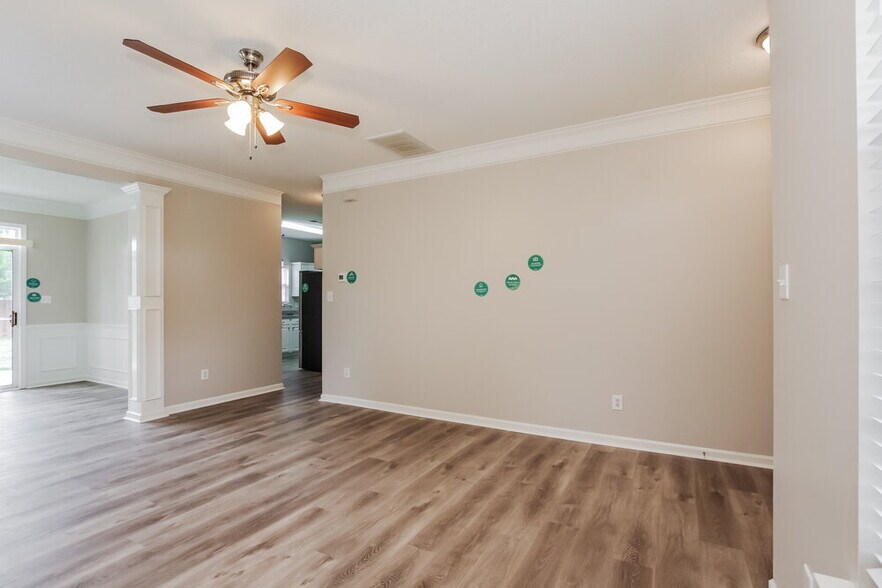 Building Photo - 13911 Gauley Cir