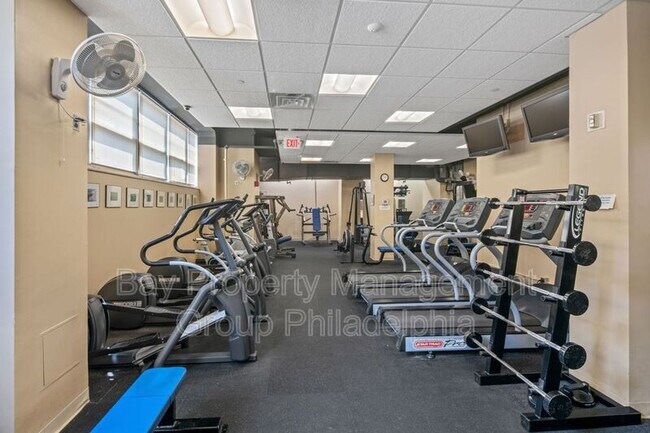 Building Photo - 1810 Rittenhouse Square