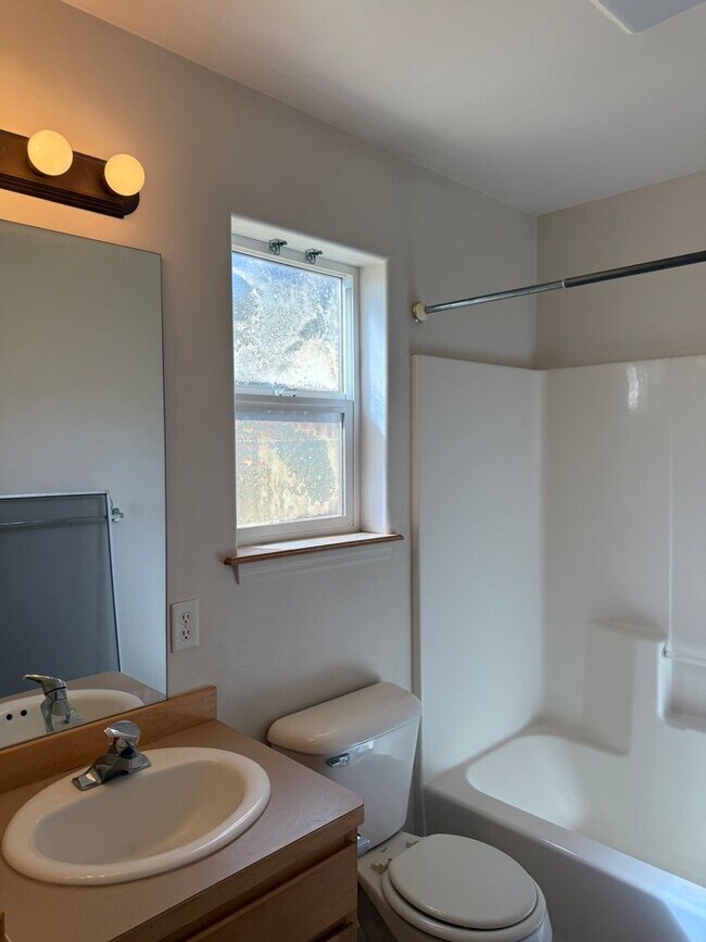 Building Photo - Single Family Home for Rent in Harvest Cre...