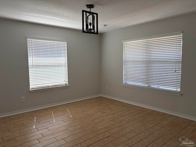 Building Photo - 4776 Hilarita Cir