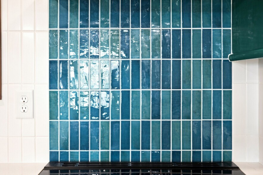 tile detail - 9227 Amos Road