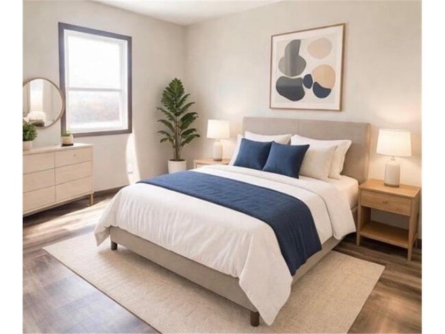 Building Photo - 301 W Bert St