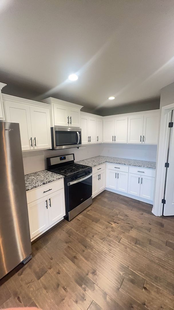 Building Photo - Your Next Home Awaits