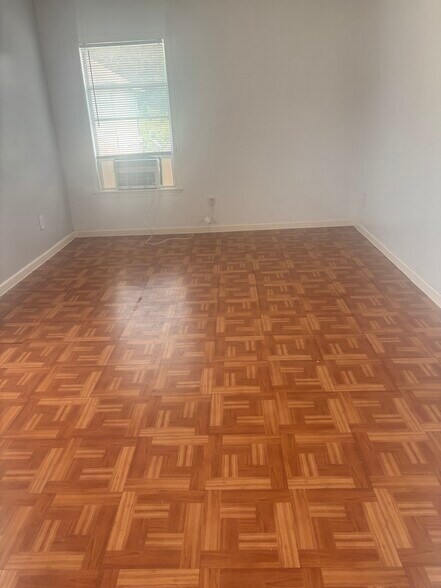 Building Photo - 7012 Boyce St