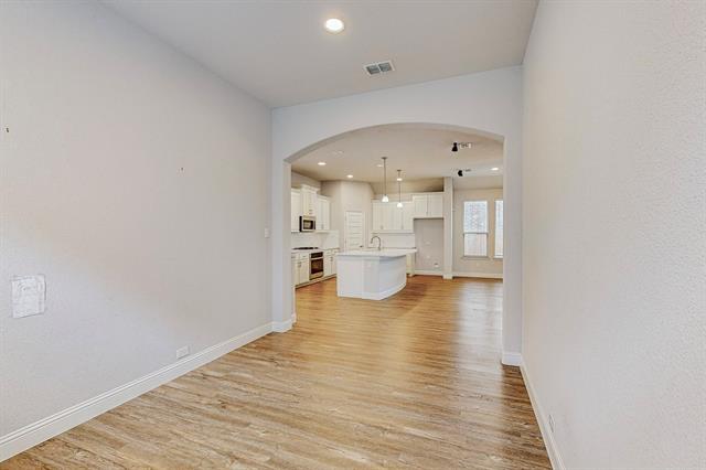 Building Photo - 1101 Putman Dr