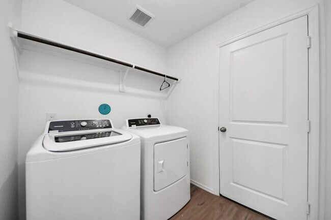 Building Photo - 10939 Bright Beacon Dr