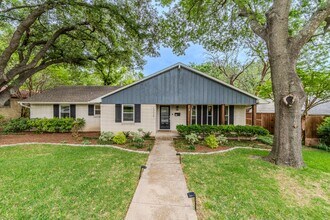 Building Photo - Great home in a desirable location with mature trees!