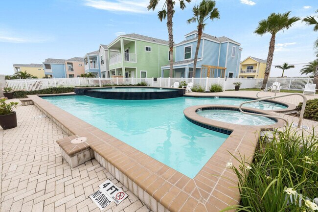 Building Photo - 106 Las Joyas Blvd