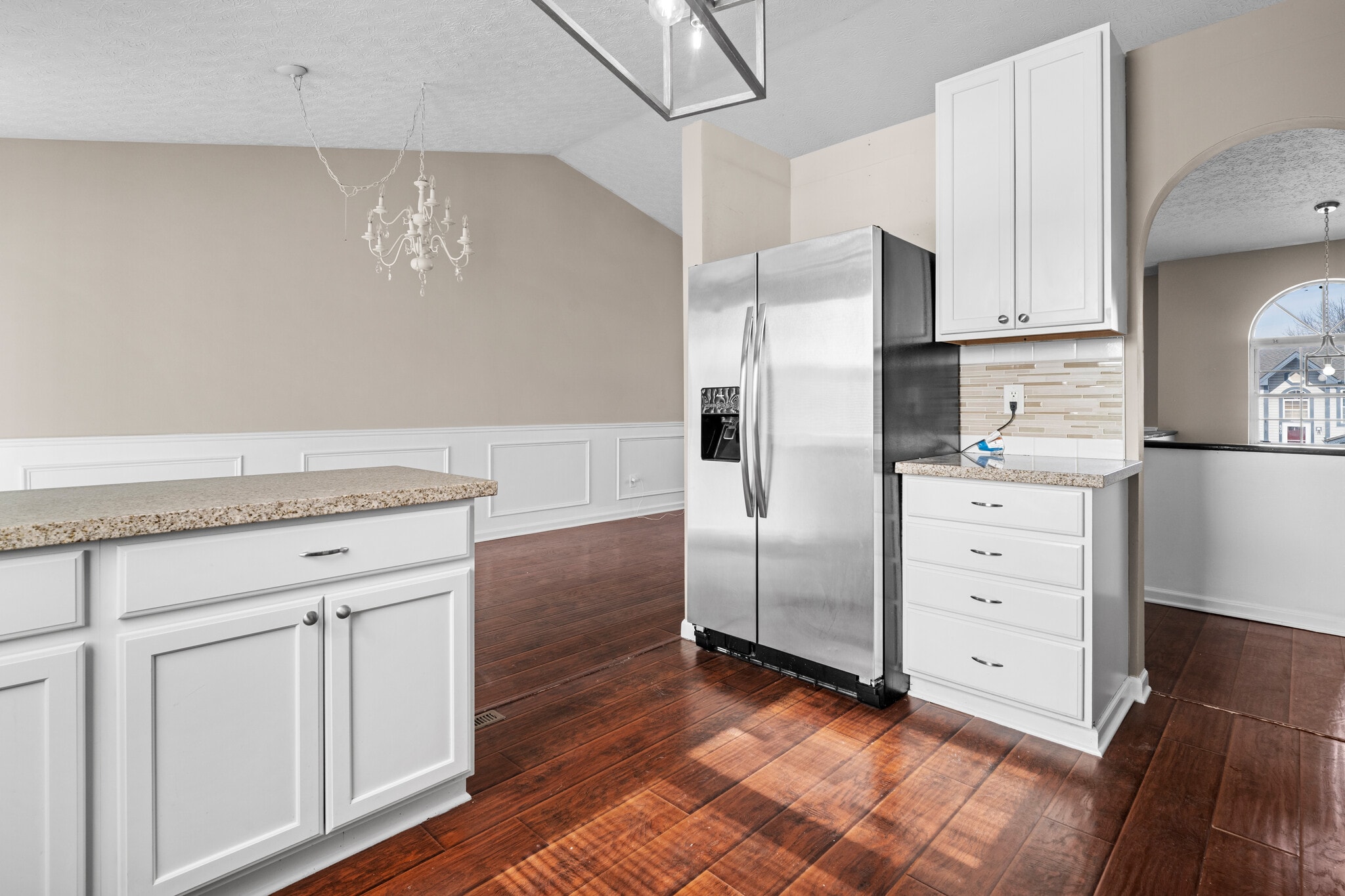 Building Photo - 6069 Northbend Dr