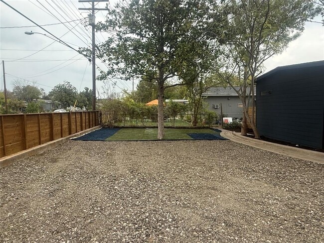 Building Photo - 5903 Nancy Dr