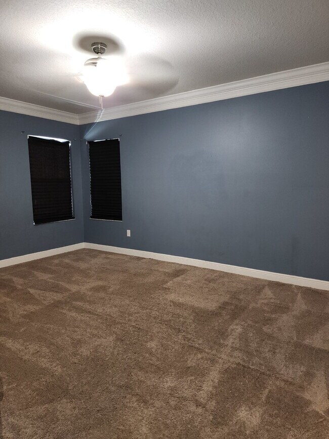 Building Photo - 8505 Lagerfeld Dr