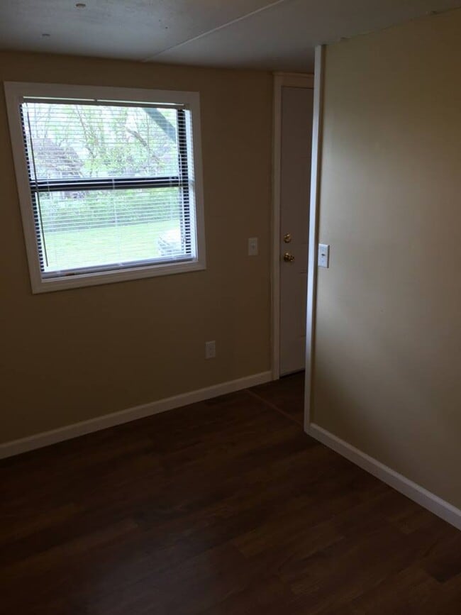 Building Photo - 1 bedroom 1 bath