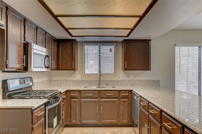 Building Photo - 9540 Sunken Reef Cir