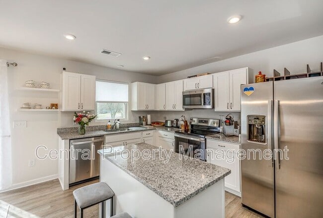 Building Photo - 225 Coldwater Creek Ct