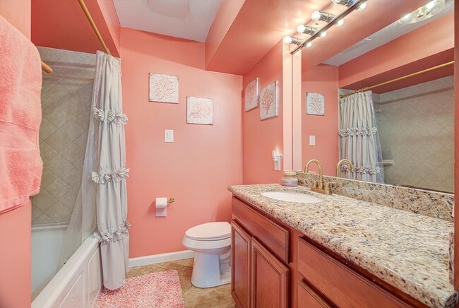 Building Photo - 3415 80th St