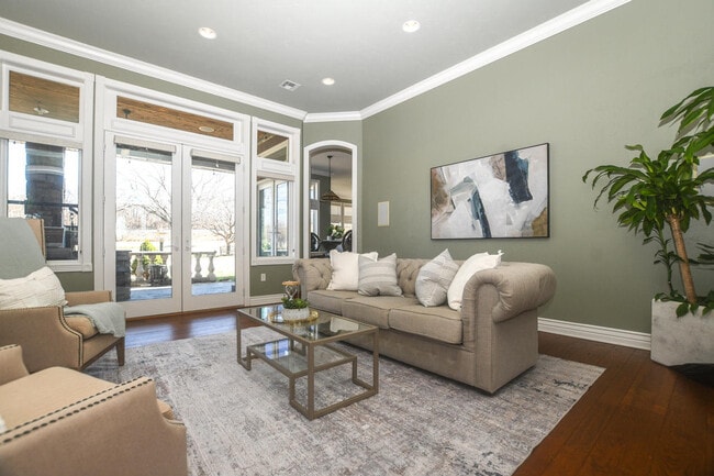 Building Photo - 21685 Merion Ct
