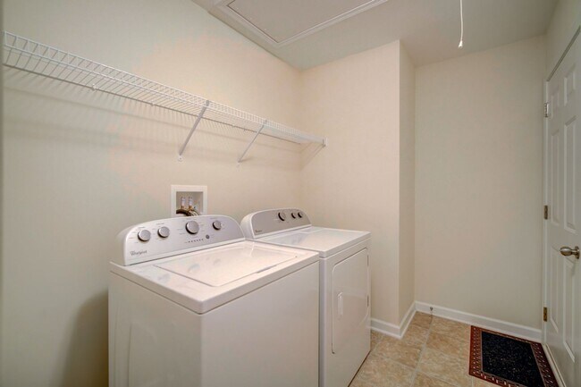 Building Photo - 3/BD - 2.5/BTH  Well Maintained Home in Li...