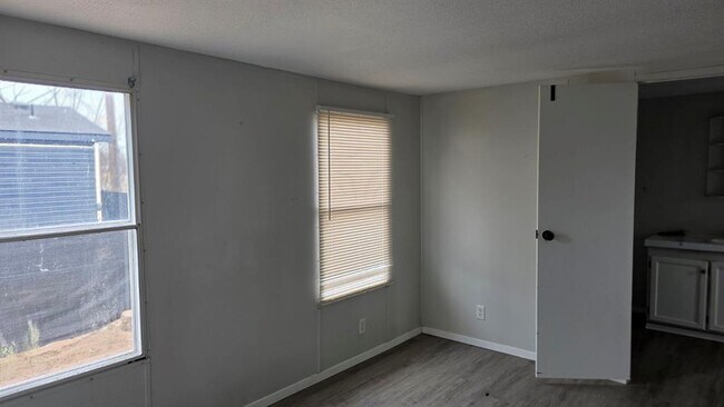 Building Photo - 1113 Colorado St