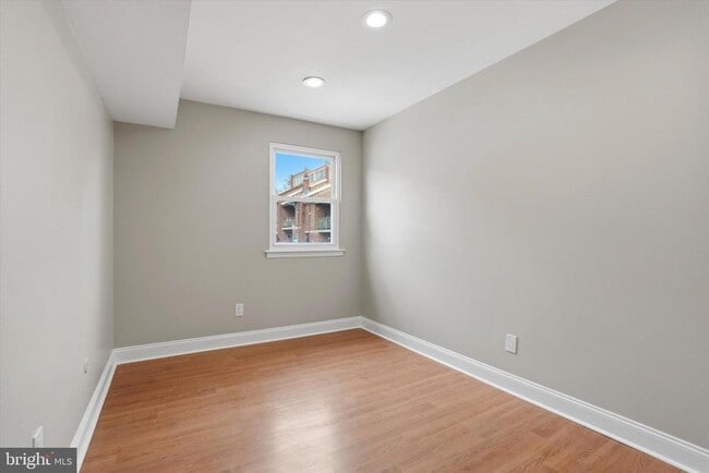 Building Photo - 7750 Rockwell Ave