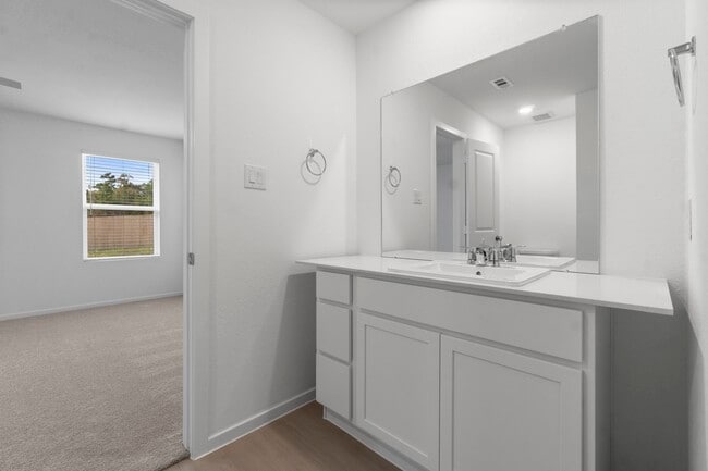 Building Photo - 16031 Tallis Dr