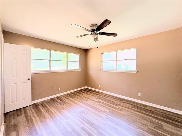 Building Photo - 1336 Crestview Dr