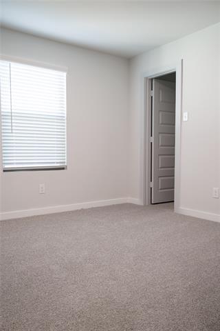 Building Photo - 4000 Falcon Dr