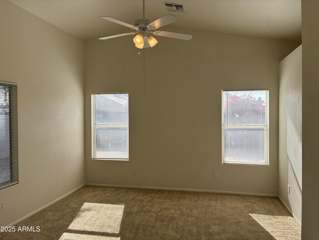 Building Photo - 10443 W Medlock Dr