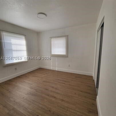 Building Photo - 210 SW 30th Ct