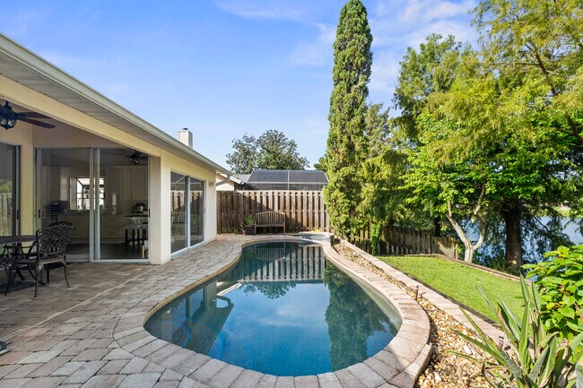 Building Photo - 3220 Tall Timber Dr