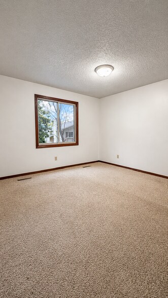 Building Photo - 7280 Scot Terrace