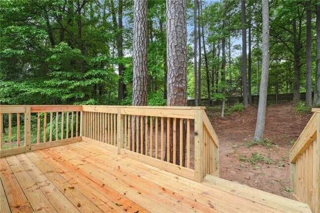 Building Photo - 3131 Washington Rd