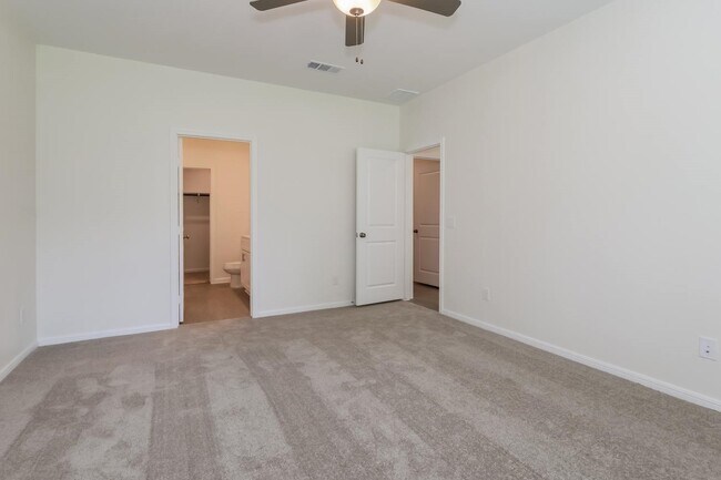 Building Photo - 32707 Stargazer Cv Ct