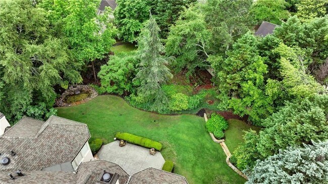 Building Photo - 2503 Regency Lake Dr