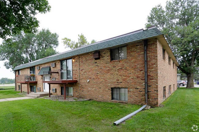 Building Photo - Valley West Apartments