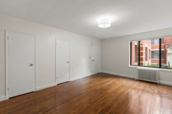 Building Photo - 38-40 Cedar Street Unit 335