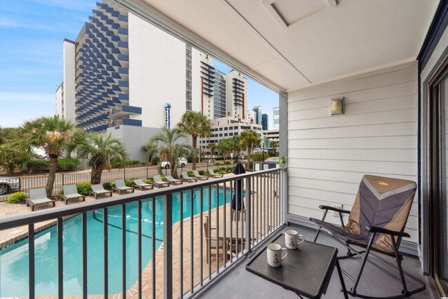 Building Photo - 2000 S Ocean Blvd