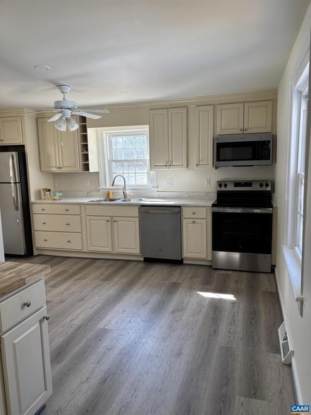 Building Photo - 12663 Thomas Nelson Hwy