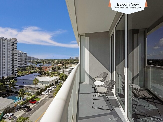 Building Photo - 3101 Bayshore Dr