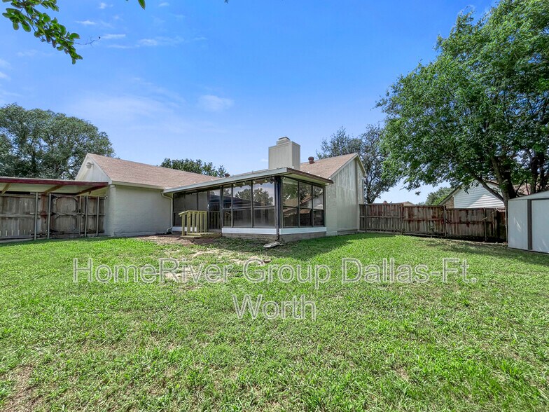 Building Photo - 2002 Bridger Dr